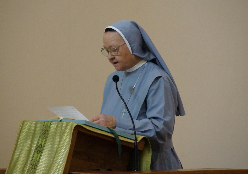 Saluto alle Suore Sacramentine: Domenica 31 Maggio 2015