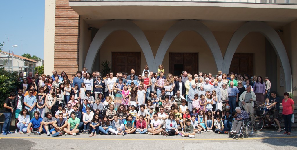Saluto alle Suore Sacramentine: Domenica 31 Maggio 2015