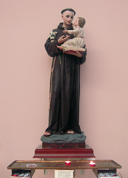 Chiesa di Mezzano: Statua di Sant'Antonio